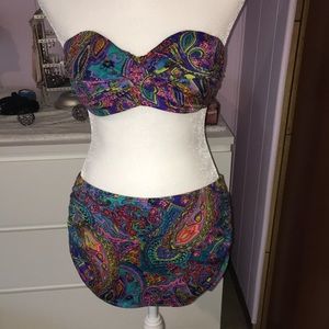 Victoria’s Secret bikini set